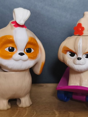Daisy Dogs set of 2 from The Secret Life of Pets, like new