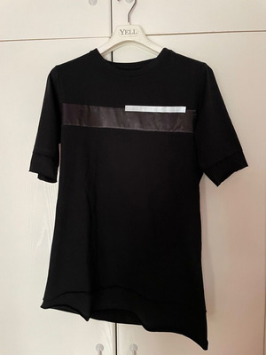 P/coc T-Shirt μαύρο μέγεθος S σαν καινούργιο με γεωμετρικό σχέδιο