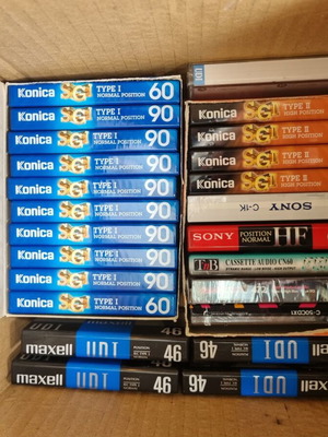 Κασετες ραδιοφωνου καινούργιες, σφραγιστες, πακέτο 500 και βάλε