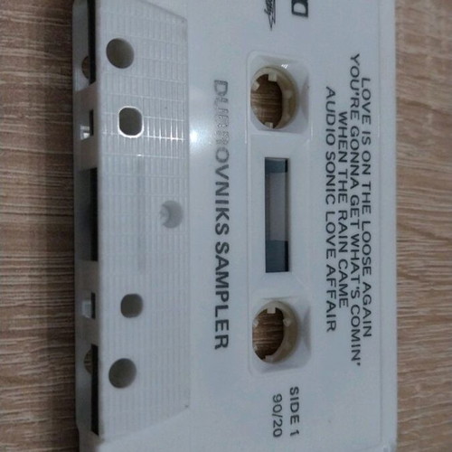 The Dubrovniks Audio Sonic Love Affair cassette used, rock