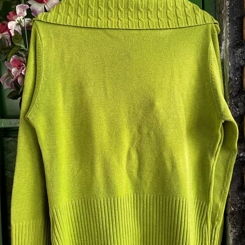 Women's Zivangaki shirt like new, green, medium to large, long sleeve