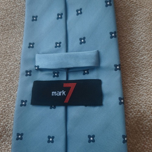 Mark7 Silk Tie Like New, Turquoise Geometric Pattern