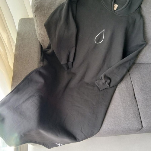 Akua dress with hoodie and fleece lining new, black
