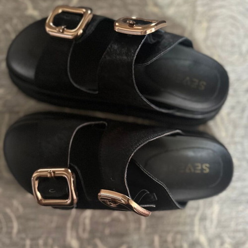 Seven women's black platform sandals size 38 like new