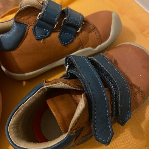 Kickers leather boots like new, size 22, blue and brown