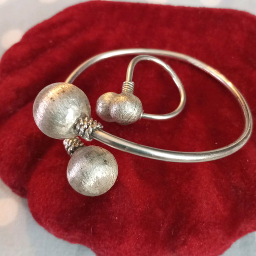 Lalaunis A21 925 silver bracelet and ring set used
