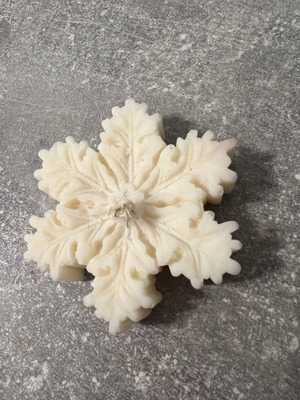 Handmade soy candle with melomakarono scent new