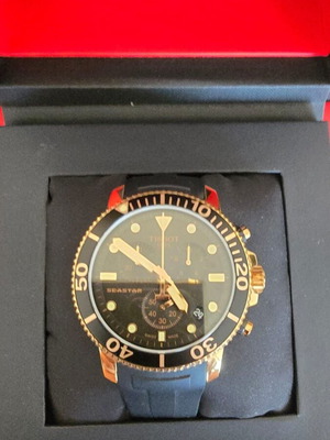 Tissot Seastar 1000 ανδρικό ρολόι χρονογράφος σε ροζ χρυσό και μαύρο