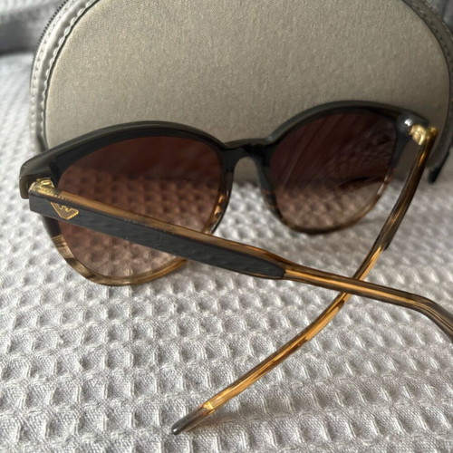 Emporio Armani EA4073 Sunglasses like new, brown