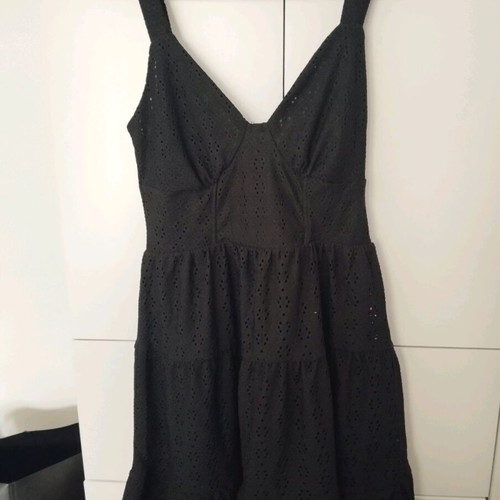 Black short dress Terranova new, size S with lining