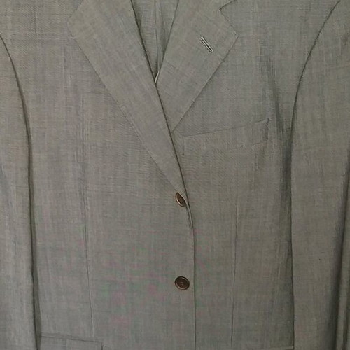 Prince Oliver suit with vest, like new, light gray summer