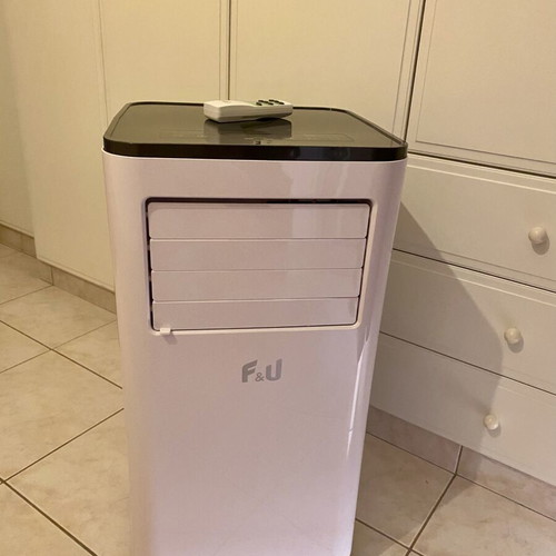 F&U PAH9016 portable air conditioner new