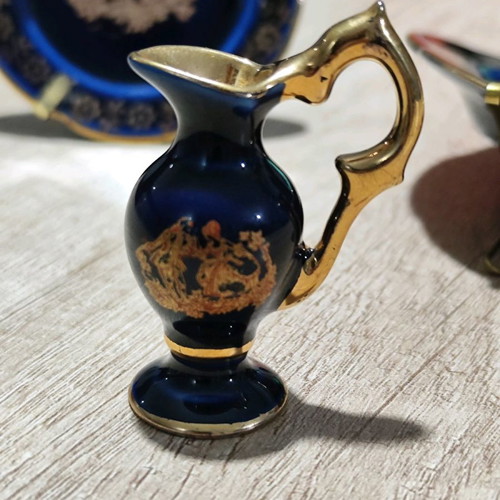 Porcelaine Limoges Castel France miniatura plates and jug used