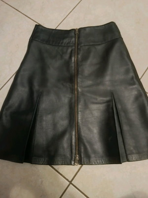 Women's skirt genuine leather like new, black, size S