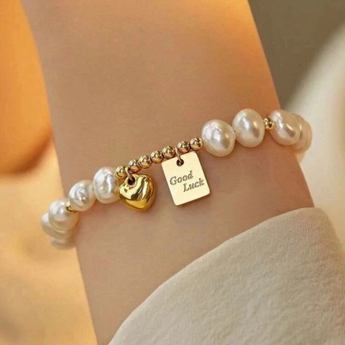 Freshwater Pearl Bracelet with Gold Good Luck Charm