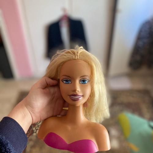 Barbie styling head used, vintage Mattel doll