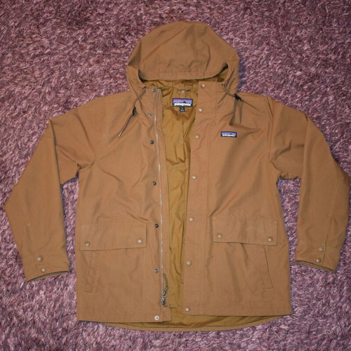Patagonia men jacket size M like new, brown