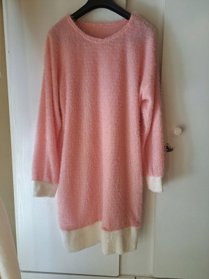 Mini pink winter dress like new, soft and cozy