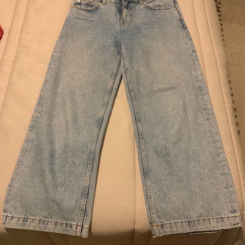 Mango blue jeans no34 capri like new
