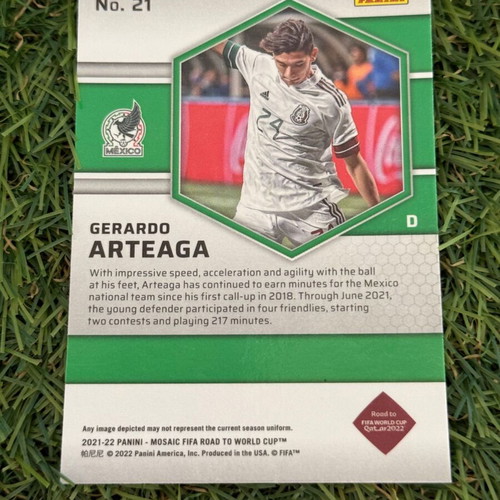 2021-22 Panini Mosaic FIFA Road to The World Cup Gerardo Arteaga Rookie Card