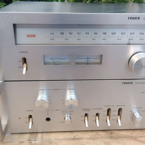 Fisher CC-7000 pre amplifier and FM-7000 tuner like new set