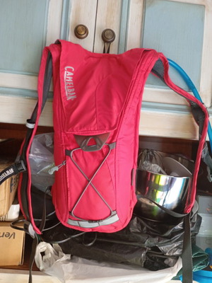 Camelbak backpack with 1.5 liter hydration reservoir like new