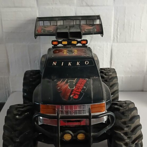 Nikko Cyclone 4x4 remote control car used