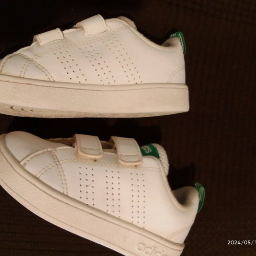 Adidas Stansmith kids shoes size 23 like new, white