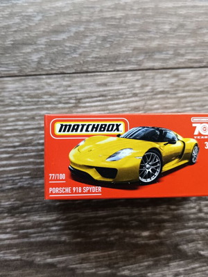 Matchbox Porsche 918 Spyder Powergrab toy car new