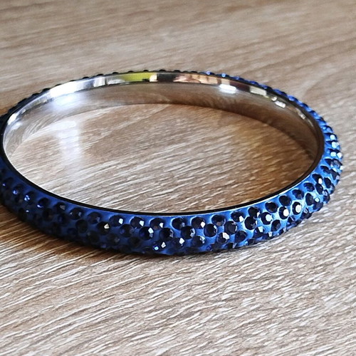 Women's bracelet like new, blue and silver