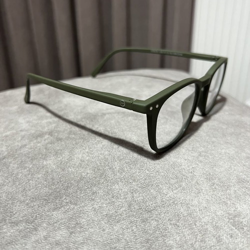 Izipizi blue light glasses, green, like new