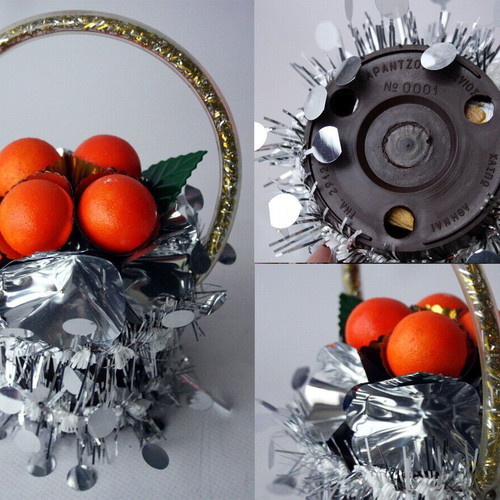 Christmas decorative fruit basket 1970s new