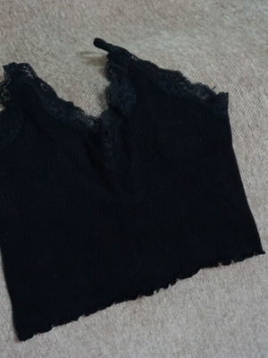 Pull & Bear women's crop top like new, black, size S