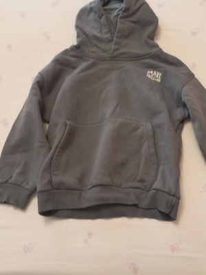 Sweatshirt for boy 4-5 years like new