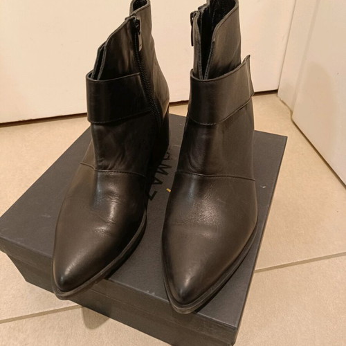 Clamazons ankle boots like new, black, size 39 with velcro