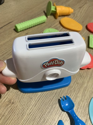 Play Doh Toaster Set like new with many designs