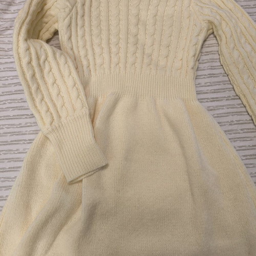 White knitted Shein dress new with elastic waist