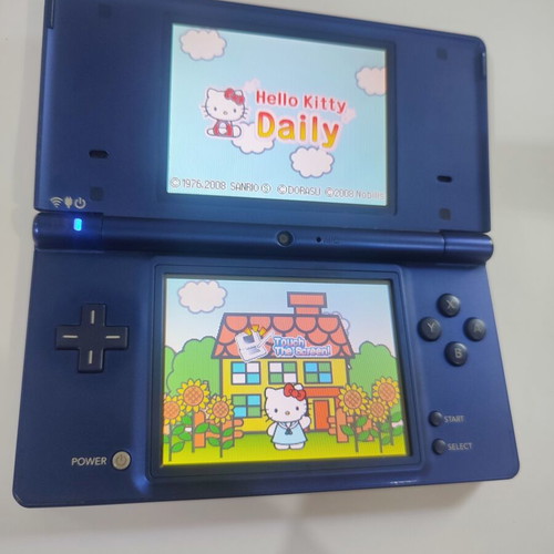 Nintendo DSi handheld console with Pokemon HeartGold game