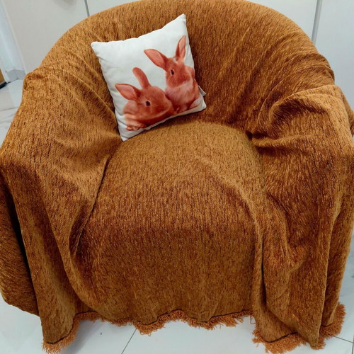Ekai chenille throw with fringes 1.70×1.75m like new