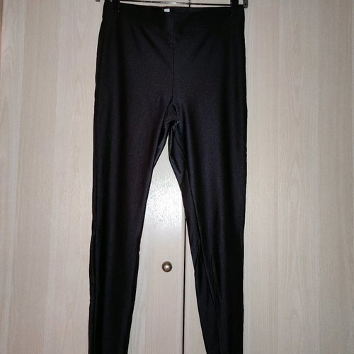 Shiny leggings used, size M, gray