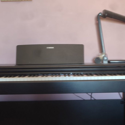 Yamaha electronic piano new