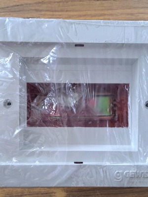 Gewiss flush-mounted electrical panel 6 positions without cover new