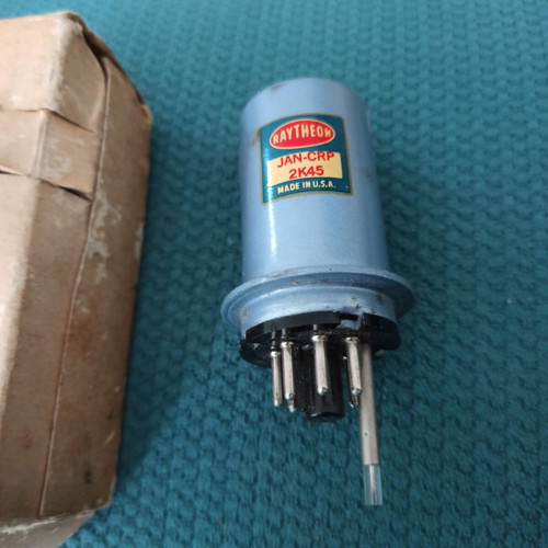 Raytheon jan-crp-2k45 p9977 valve tube like new
