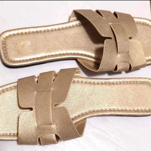 Gorglitter slip on gold sandals like new, size 41-42