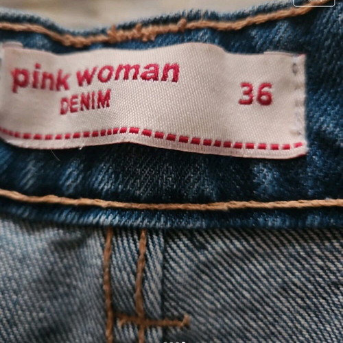 Pink Woman denim shorts used, size 36, blue