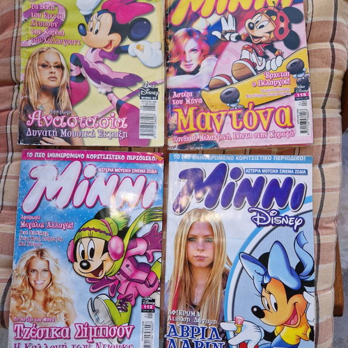 Mini comics set of 4 used