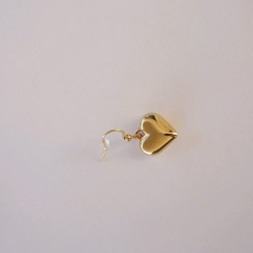 Heart earrings with steel hooks gold color, new
