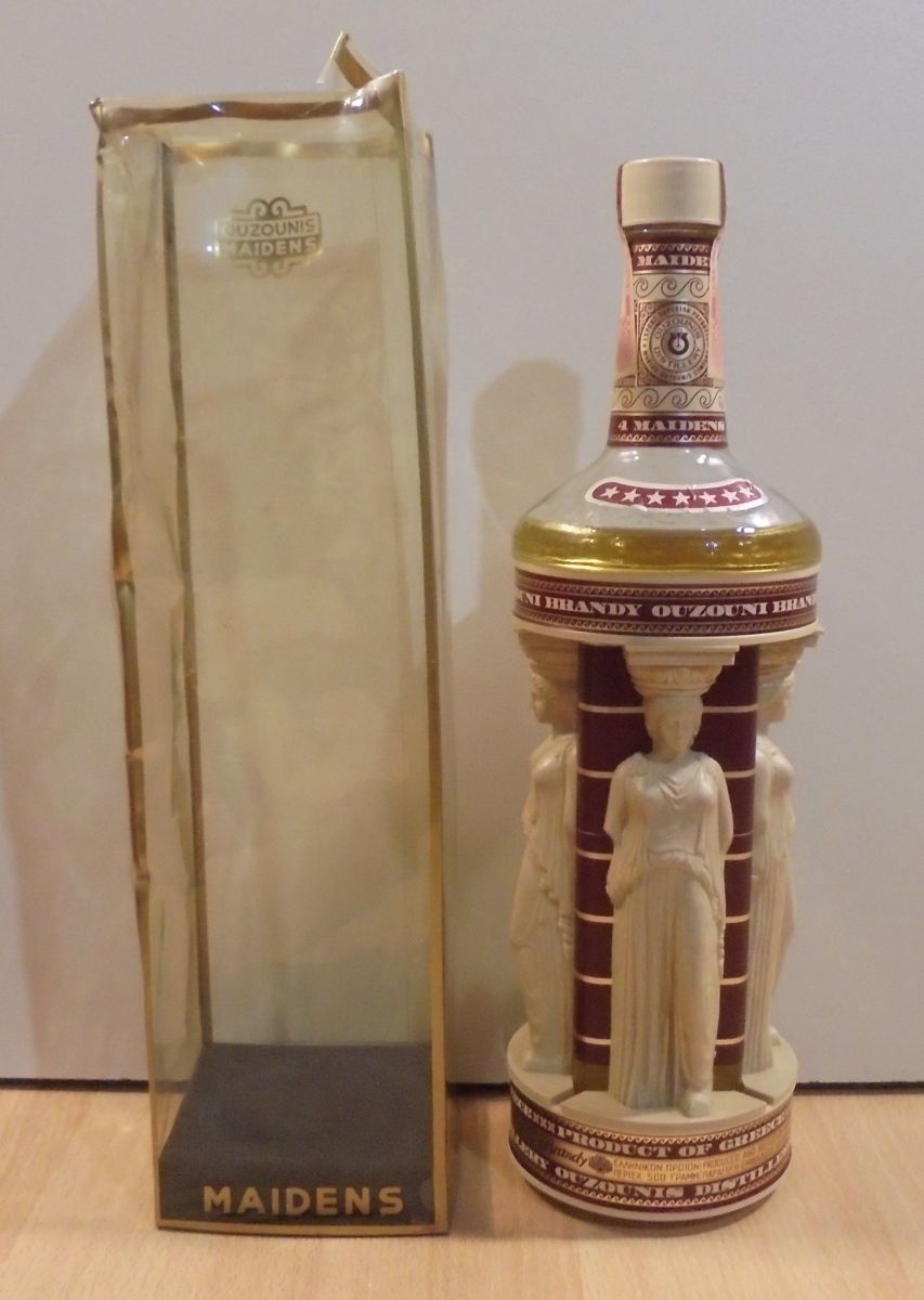 Ouzounis Brandy old Greek drink 500ml… - € 60,00 - Vendora.cy