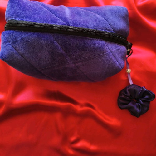 Handmade toiletry bag new, purple velvet, lined 40x33cm