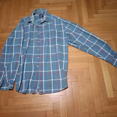 Gap shirt large very good condition